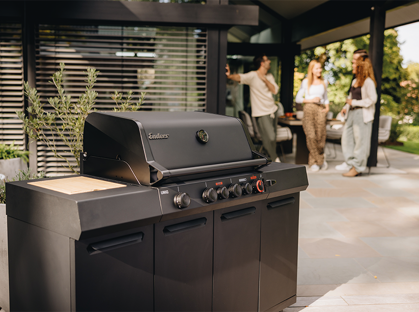 Enders Uniq 4 IK Kitchen Cruster Shadow Gasgrill